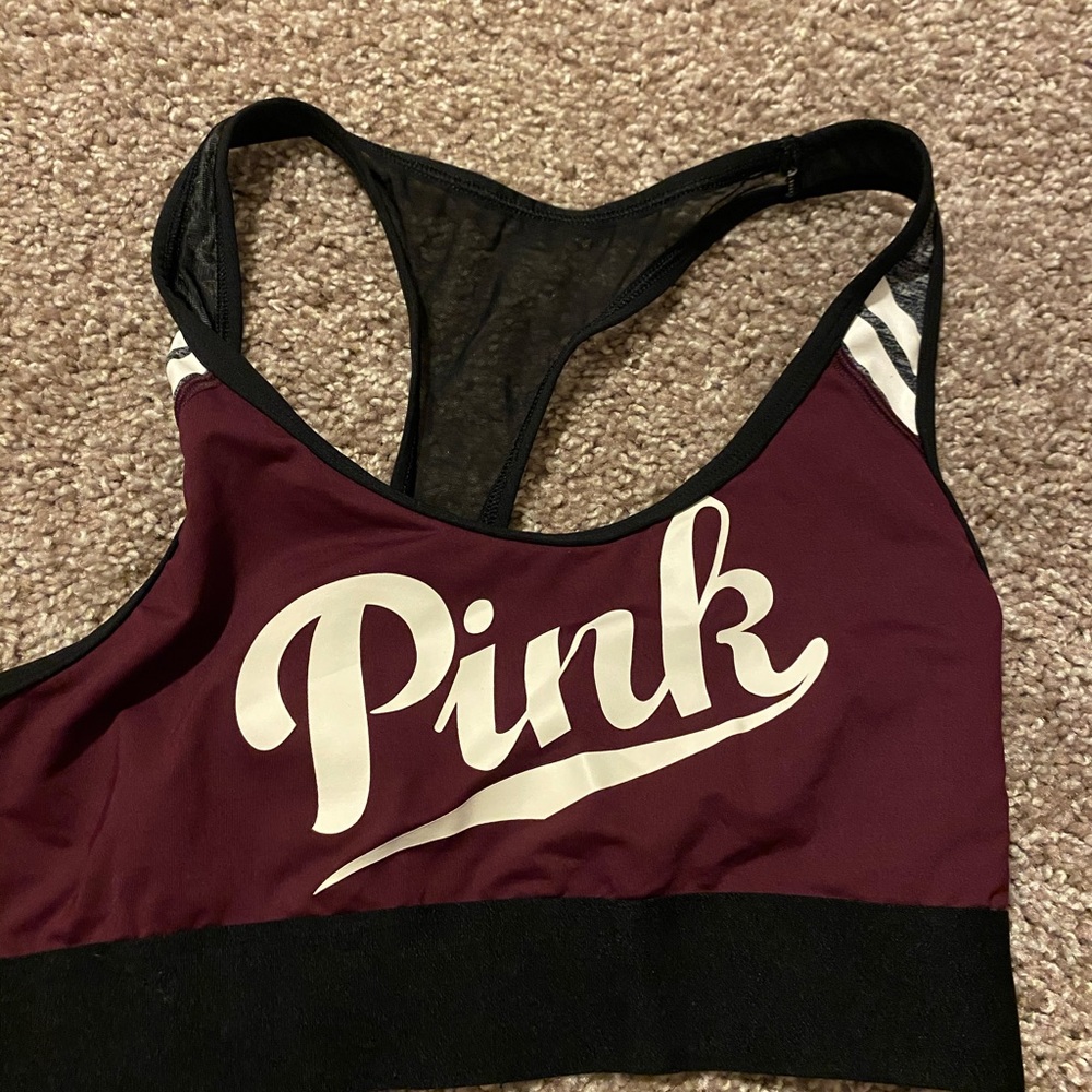 Sports bra